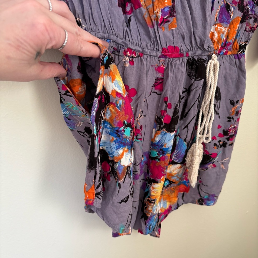 Umgee Floral Multicolor Romper Size Small - Picture 8 of 11